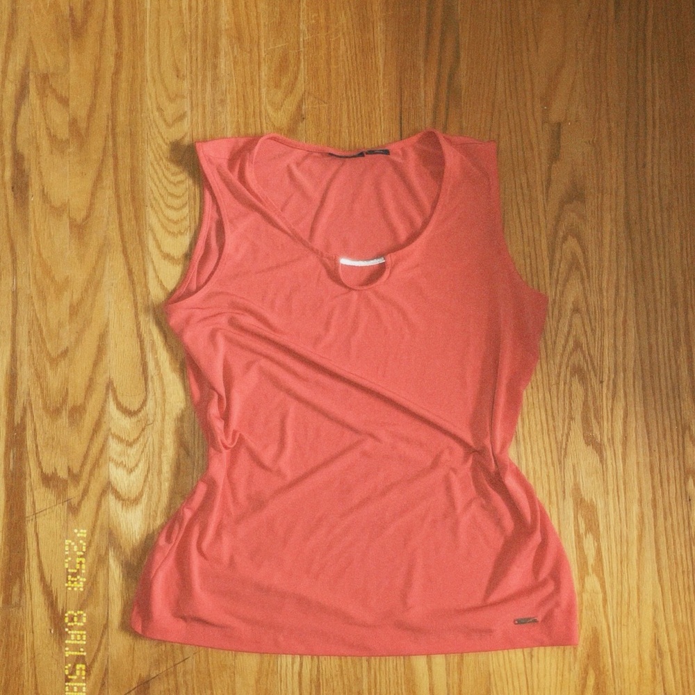 TAHARI coral sleeveless top